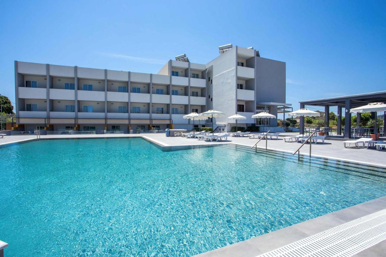 Tsampika Hotel ファリラキ エクステリア 写真